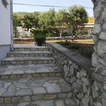 House With A Parking Space Seget Vranjica, - 11696 *