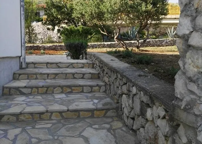 House With A Parking Space Seget Vranjica, - 11696 *